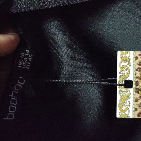 Boohoo plus cutout midi dress - Picture 5 of 6